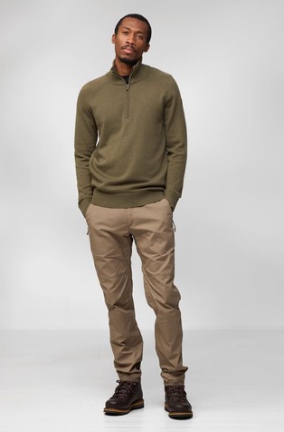 Övik Lite pleten pulover s djelomičnim kopčanjem