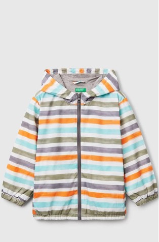 Lagana jakna s kapuljačom i uzorkom