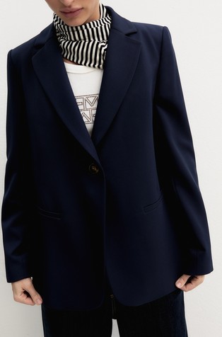 Long single breasted blazer