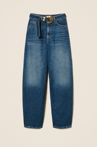 Široke jeans hlače s remenom i velikom kopčom