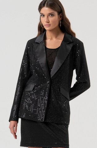 Dugi sako s ukrasnim kamenčićima