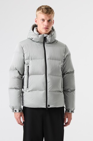 Vodoodbojna jakna punjena paperjem s uklonjivom kapuljačom