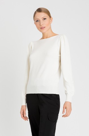 Dual-use jumper with cut-out