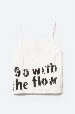 Majica s uskim naramenicama i šljokicama