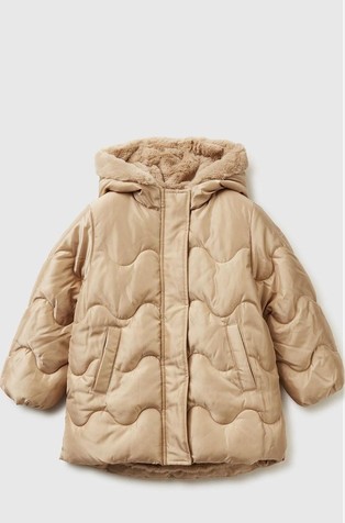 Jakna od sjajnog najlona s kapuljačom i čupavom podstavom