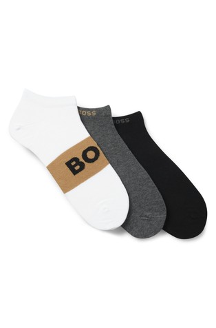 Three-pack of ankle-length socks in a cotton blend
