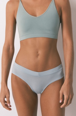 Brazilke sa širim bočnim dijelom