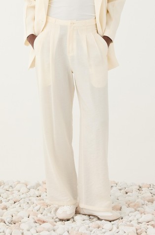 Straight trousers in lyocell blend