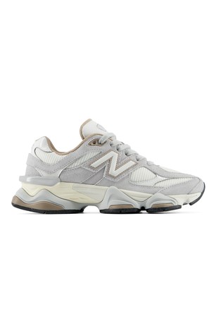 9060 sneakers in suede and synthetics