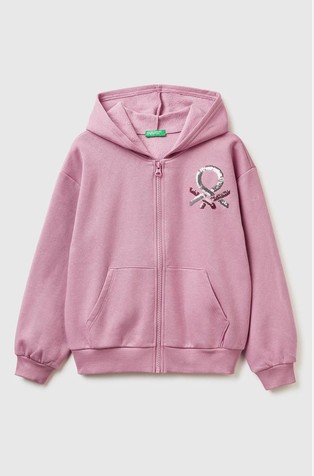 Pulover s kapuljačom i šljokicama