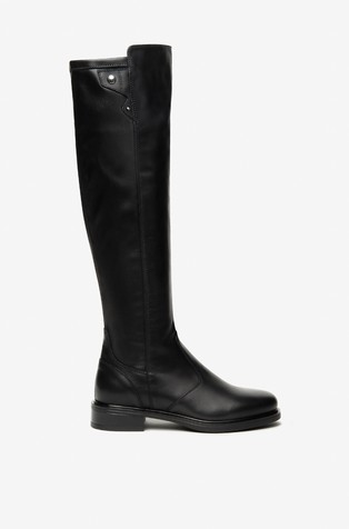 Čizme od kože i sintetičkih materijala