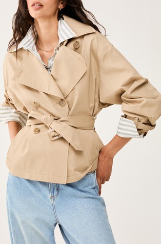 Water-repellent gabardine jacket with belt