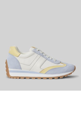 Dani tenisice s raznobojnim blokovima