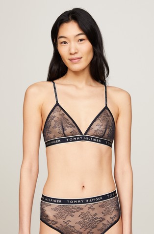 Nepodstavljen trokutast grudnjak od cvjetne čipke