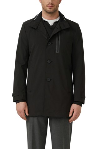Water-repellent coat with high collar
