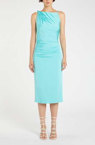 Haljina od rastezljive viskoze s nabranim detaljima