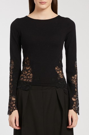 Pleten pulover s umetcima od čipke