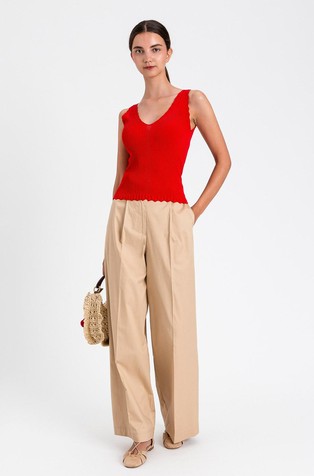 Rebrasto pletena majica bez rukava