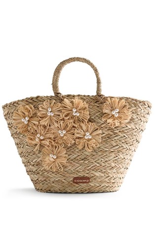 Raffia bag with flower decorations