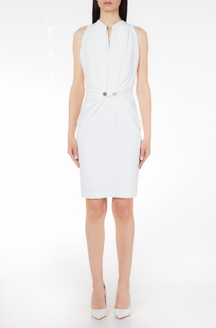 Kratka haljina s nabranim detaljem