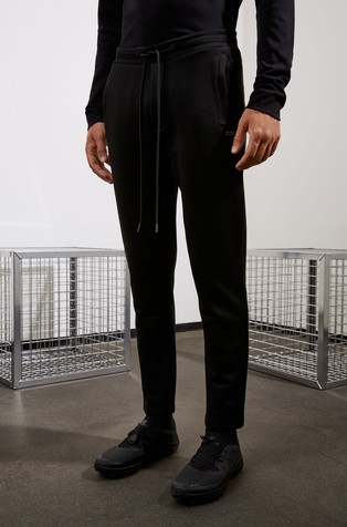 Donji dio trenirke s logotipom