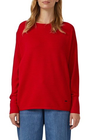 Relaxed fit sweater with batwing sleeves