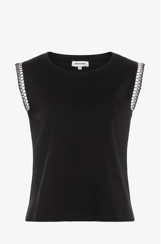 Ribbed top with contrast border