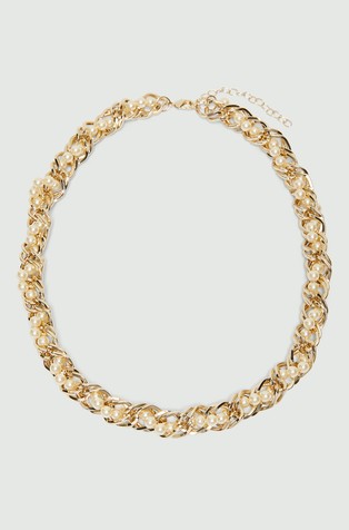 Metal chain choker with pearls