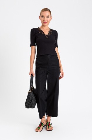 Ribbed T-shirt with lace