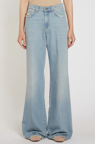 High-waisted wide-leg jeans