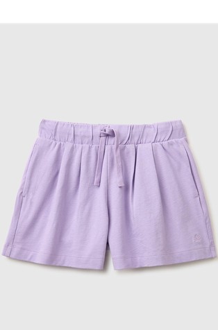 Kratke hlače s podesivom vezicom i naborima