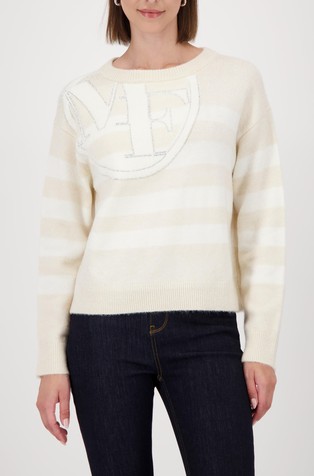 Pulover s prugastim uzorkom