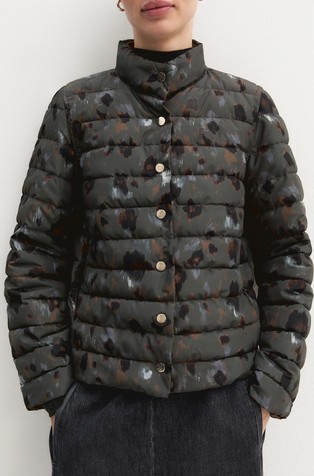 Reversible quilted jacket
