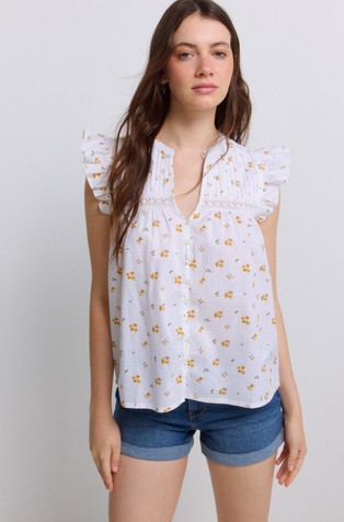 Cotton blouse with ruffles