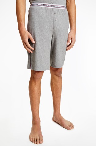 Donji dio pidžame s karakterističnom bočnom trakom