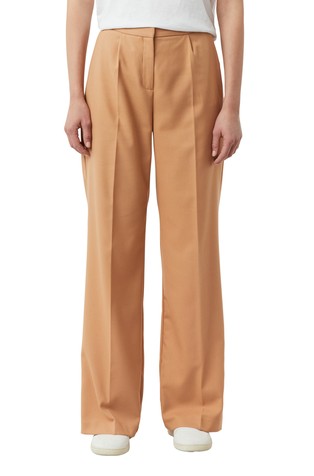 Široke hlače s naborima