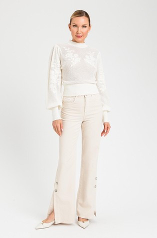 Openwork jumper with embroidered flowers