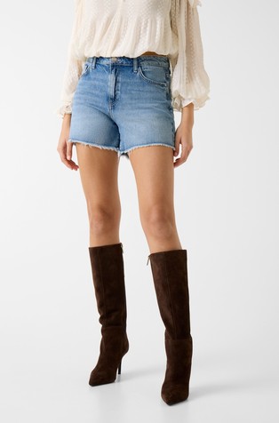 Denim kratke hlače s motivom od ukrasnih kamenčića straga