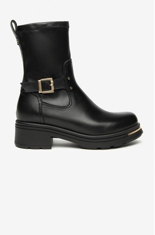 Booties in leather and synthetic materials