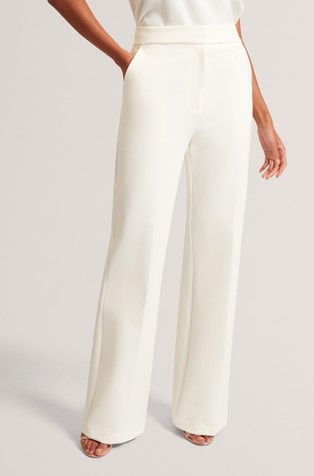 Hlače s visokim strukom i zvonastim nogavicama