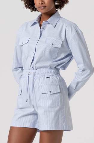 Kratke hlače od popelina sa svjetlucavim prugastim uzorkom