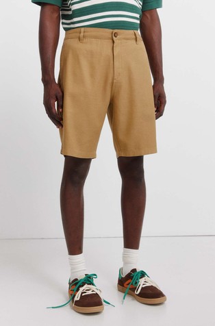 Lightweight comfort fit Bermuda shorts
