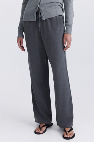 Relaxed jogger trousers