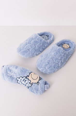 SmileyWorld® slippers and eye mask pack