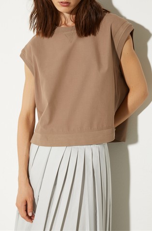 Loose fit sleeveless gillet in fabric mix