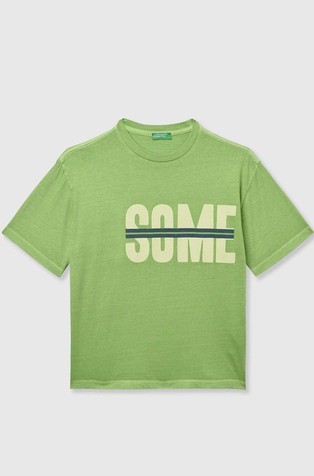 Majica s otiskom sprijeda i straga