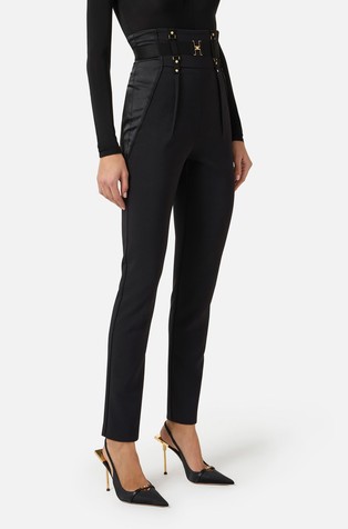 Hlače od kombinacije tkanina s dizajnom korzeta