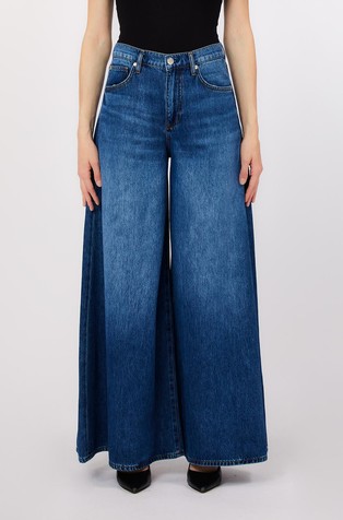 High-waisted super-flared jeans