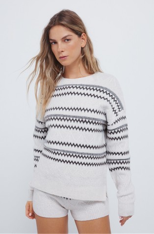 Pleten pulover sa žakard uzorkom