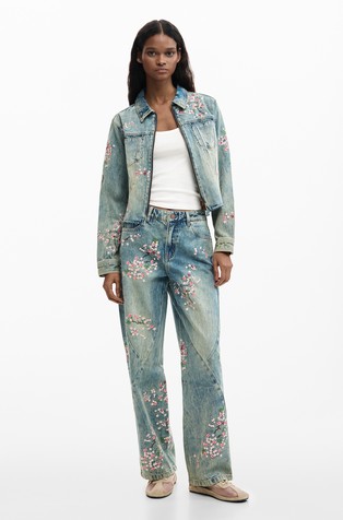 Jeans hlače s cvjetnim vezovima